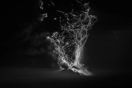 Tornado Volcánico - Foto de Francisco Negroni