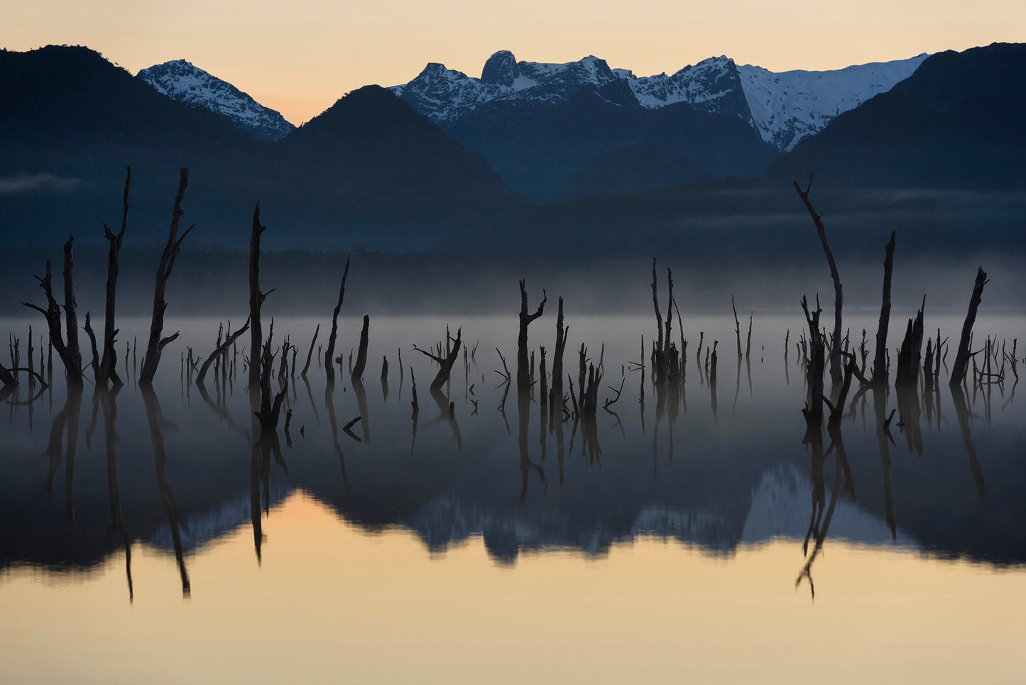 Lago Corcovado, Parque Nacional Corcovado - Foto de Guy Wenborne H.