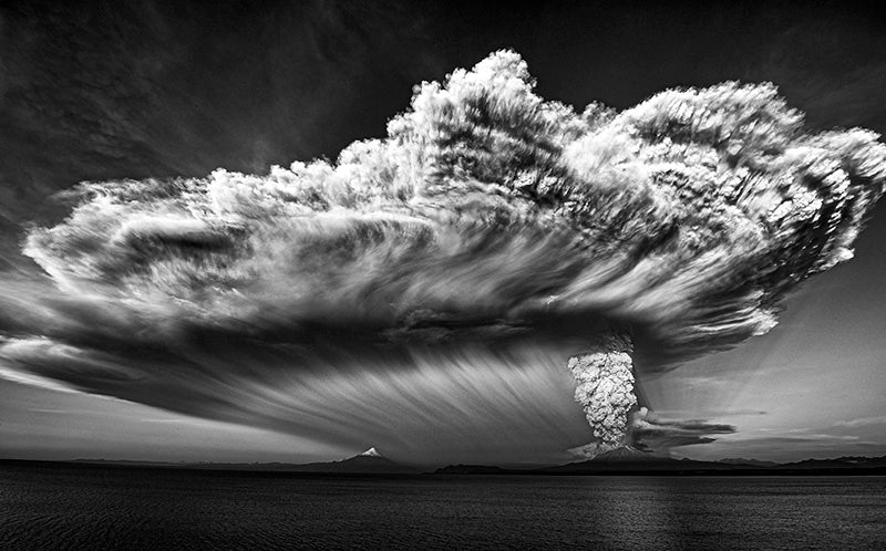 Erupcion Volcan Calbuco - Foto de Cote Baeza